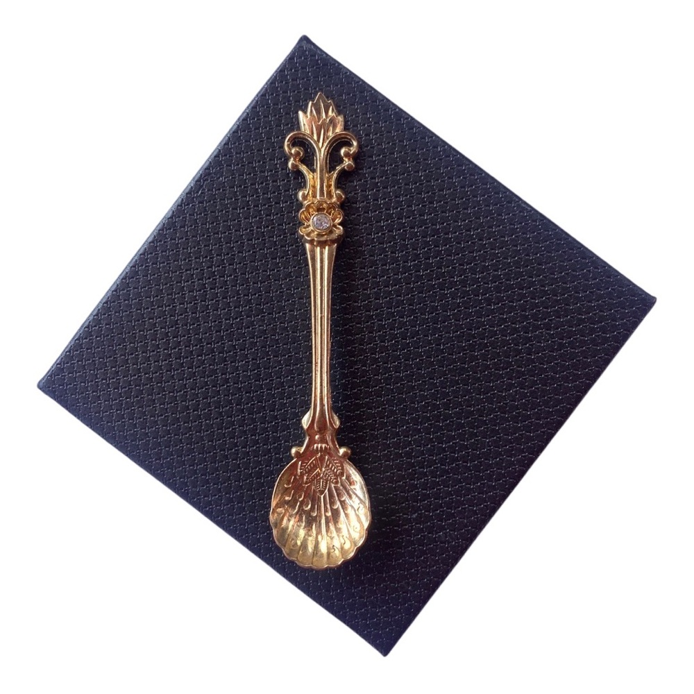Vintage-style gold-tone mini teaspoon - Picture 1 of 11
